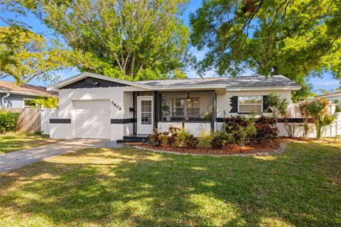 5809 DARTMOUTH AVENUE N ST PETERSBURG FL 33710