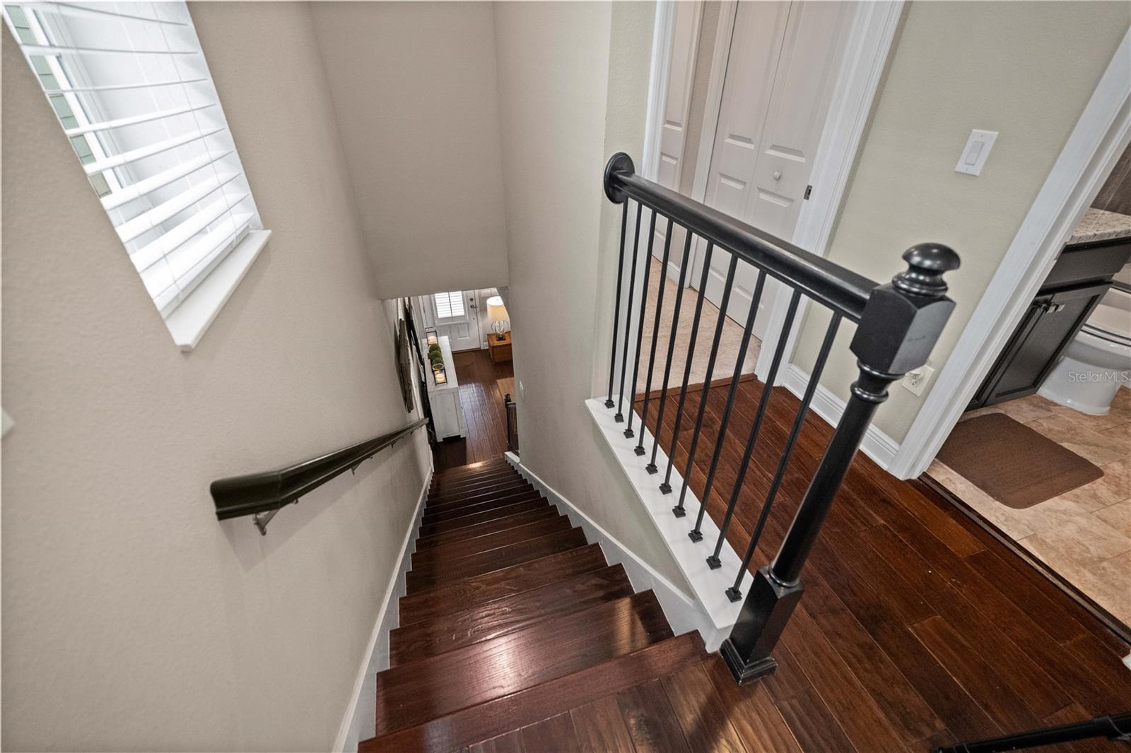 HAYES PARK VILLAGE - Residential Lease