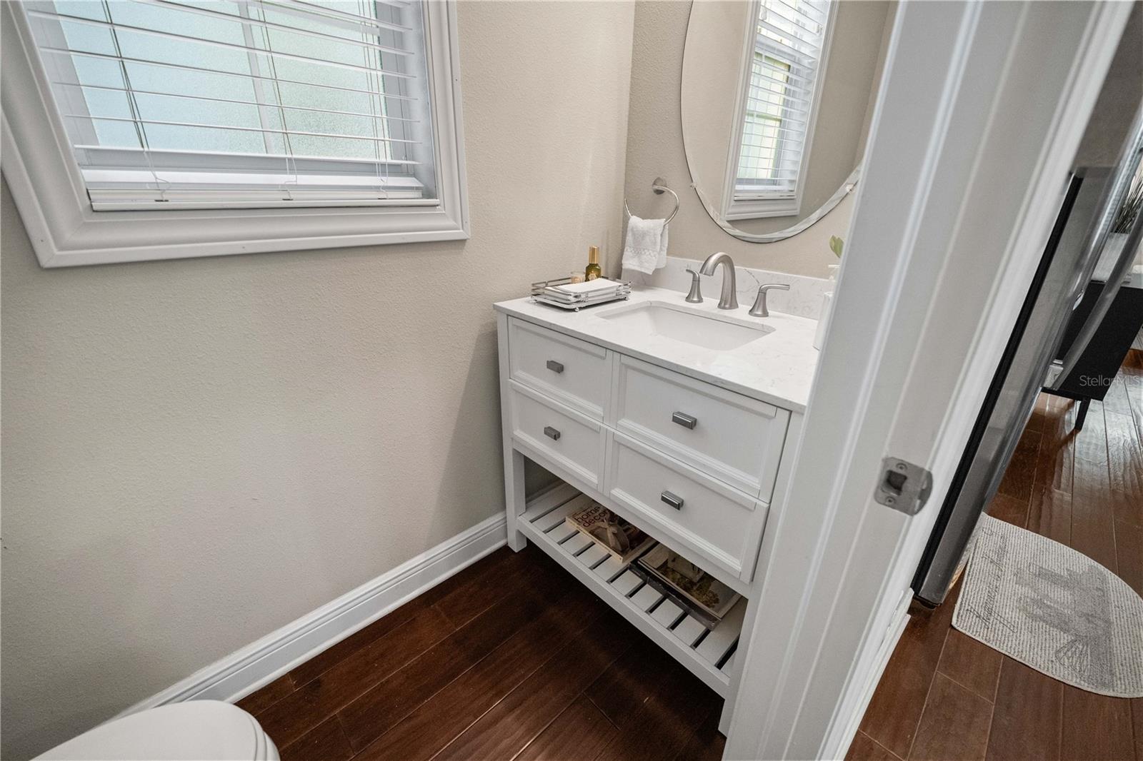 HAYES PARK VILLAGE - Residential Lease