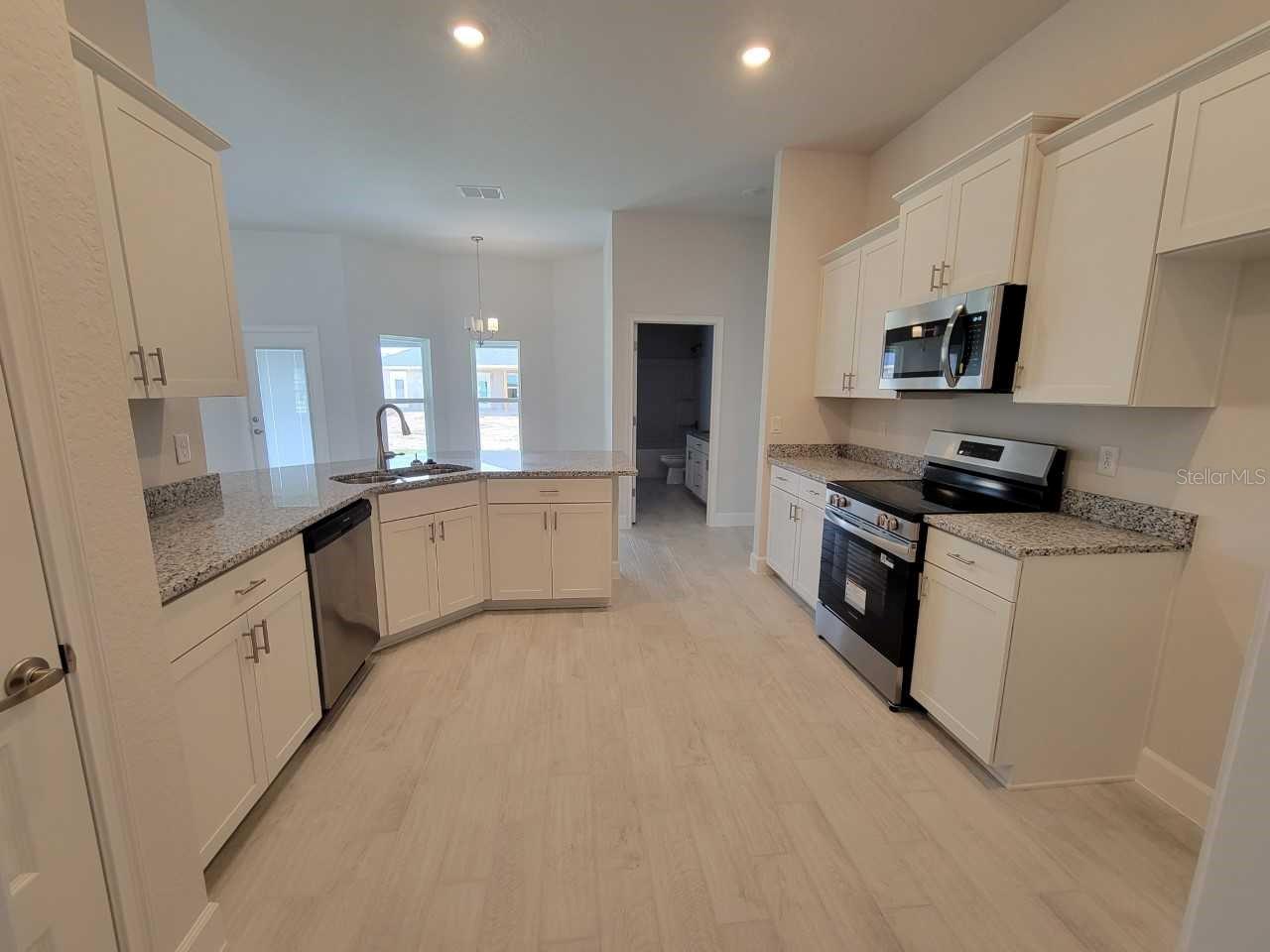 OCALA WATERWAY ESTATE - Residential