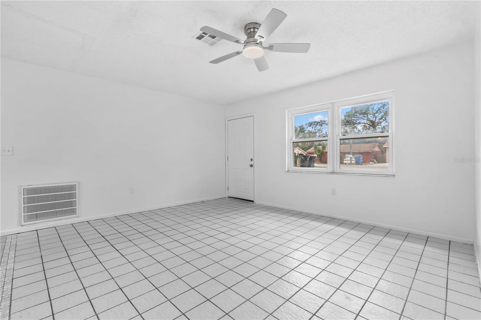 TAYLOR TERRACE - Residential Lease