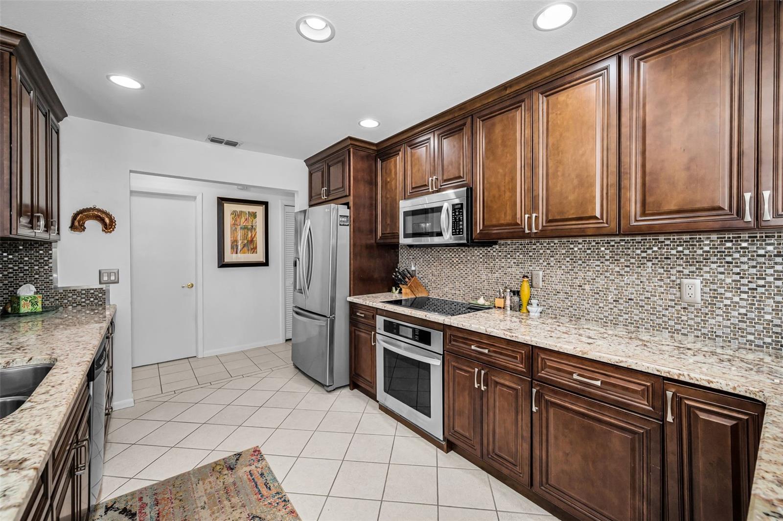 WATERFORD CROSSING PH II - Residential