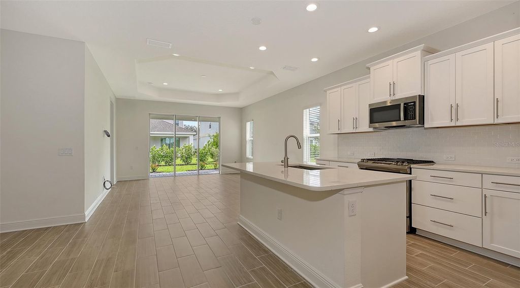 Photo of 10120 Cross River Trail, Parrish, FL 34219 (MLS # A4682859)