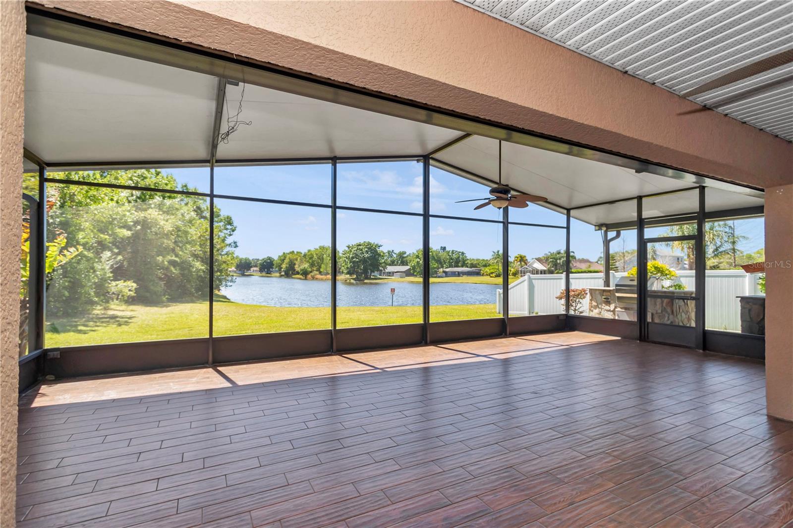 CRYSTAL CREEK - Residential