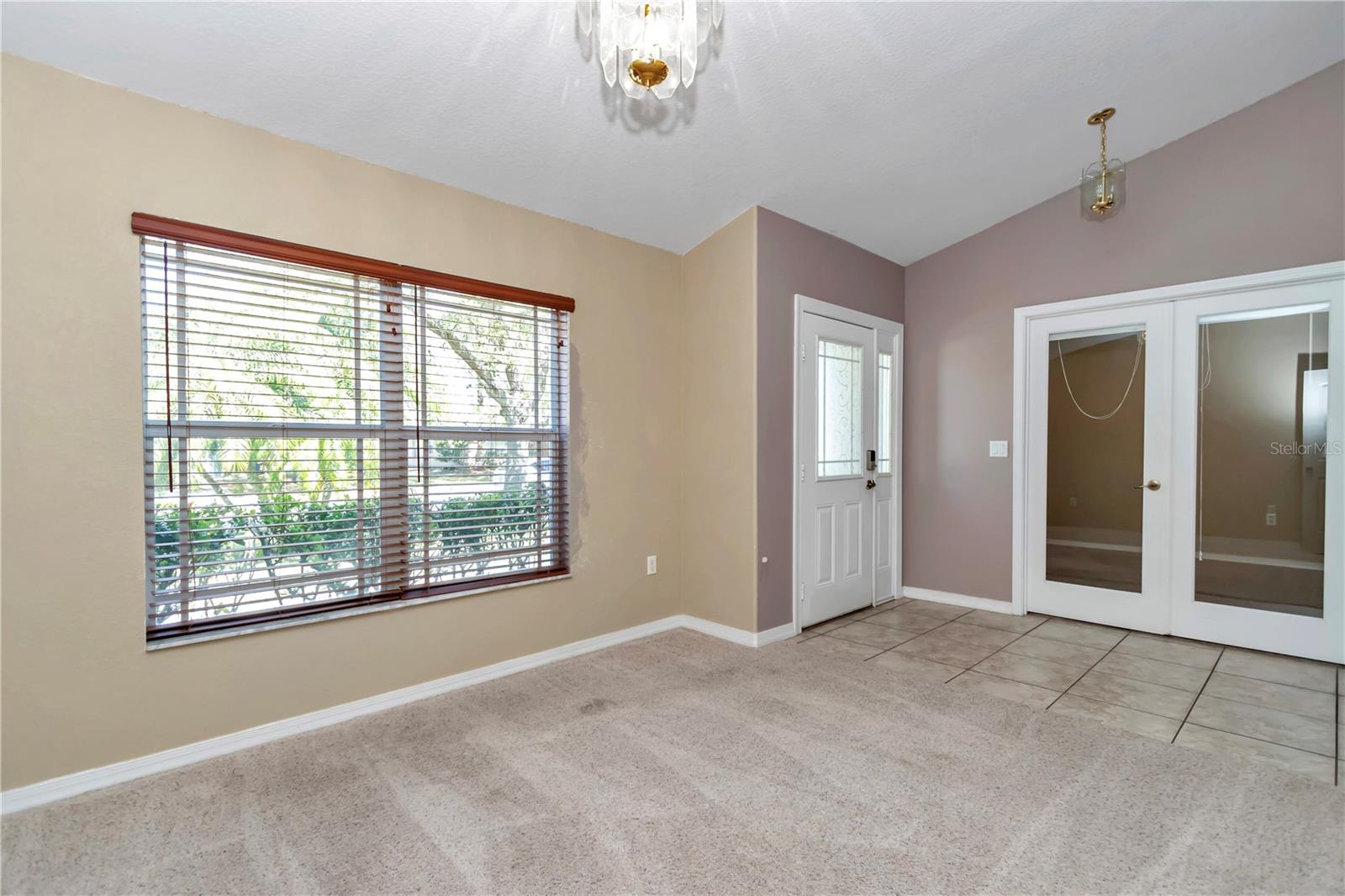 CRYSTAL CREEK - Residential