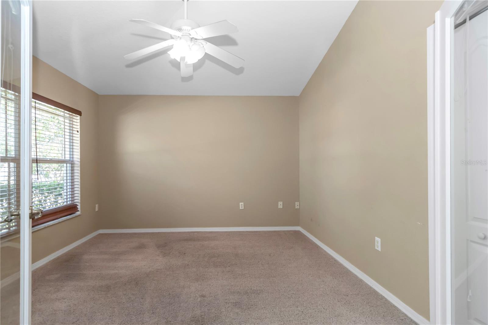 CRYSTAL CREEK - Residential