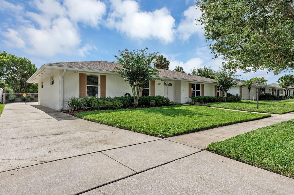Photo of 3021 Brandywine Drive, Orlando, FL 32806 (MLS # O6423835)