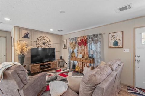 Tiny photo for 4700 NW 157th Court, Morriston, FL 32668 (MLS # OM719562)