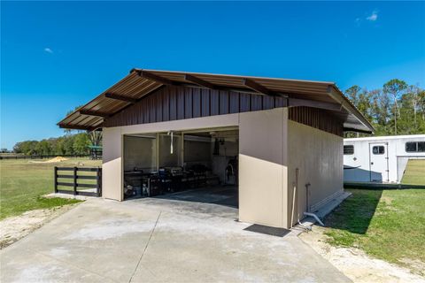 Tiny photo for 4700 NW 157th Court, Morriston, FL 32668 (MLS # OM719562)