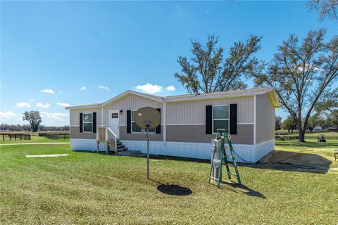 Tiny photo for 4700 NW 157th Court, Morriston, FL 32668 (MLS # OM719562)