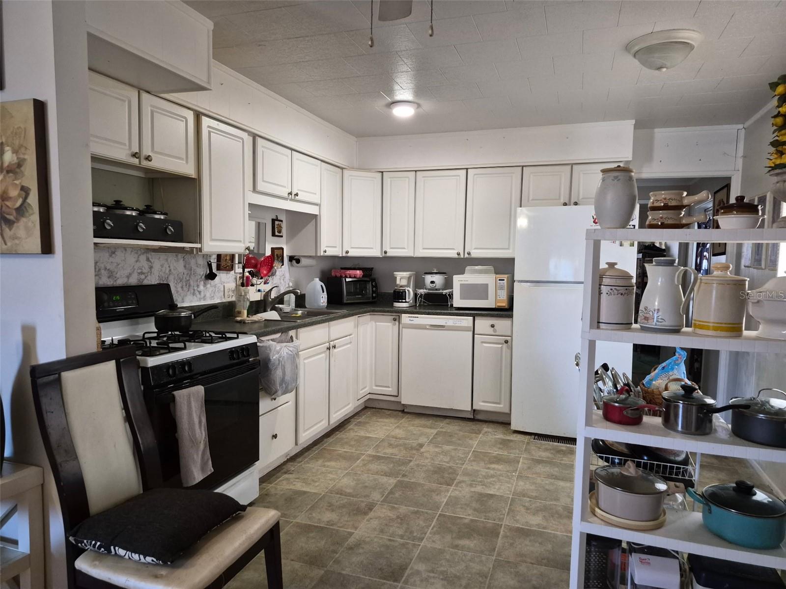 SKYVIEW UN 1 - Residential