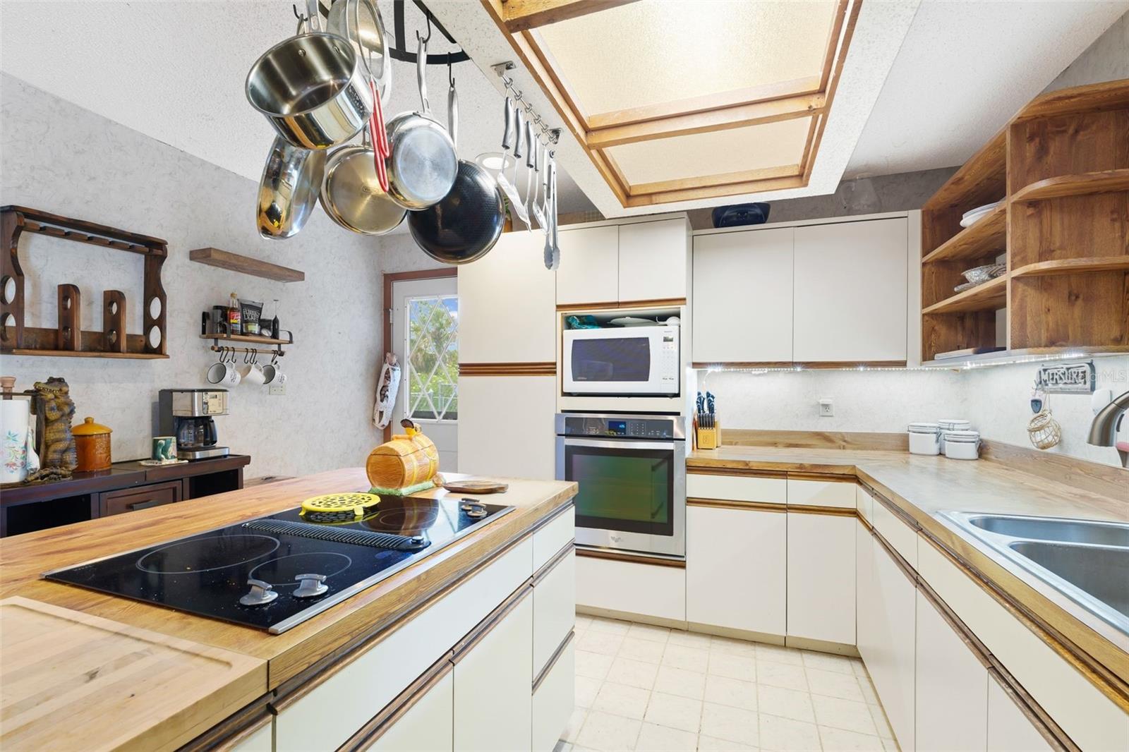 DESOTO ACRES - Residential