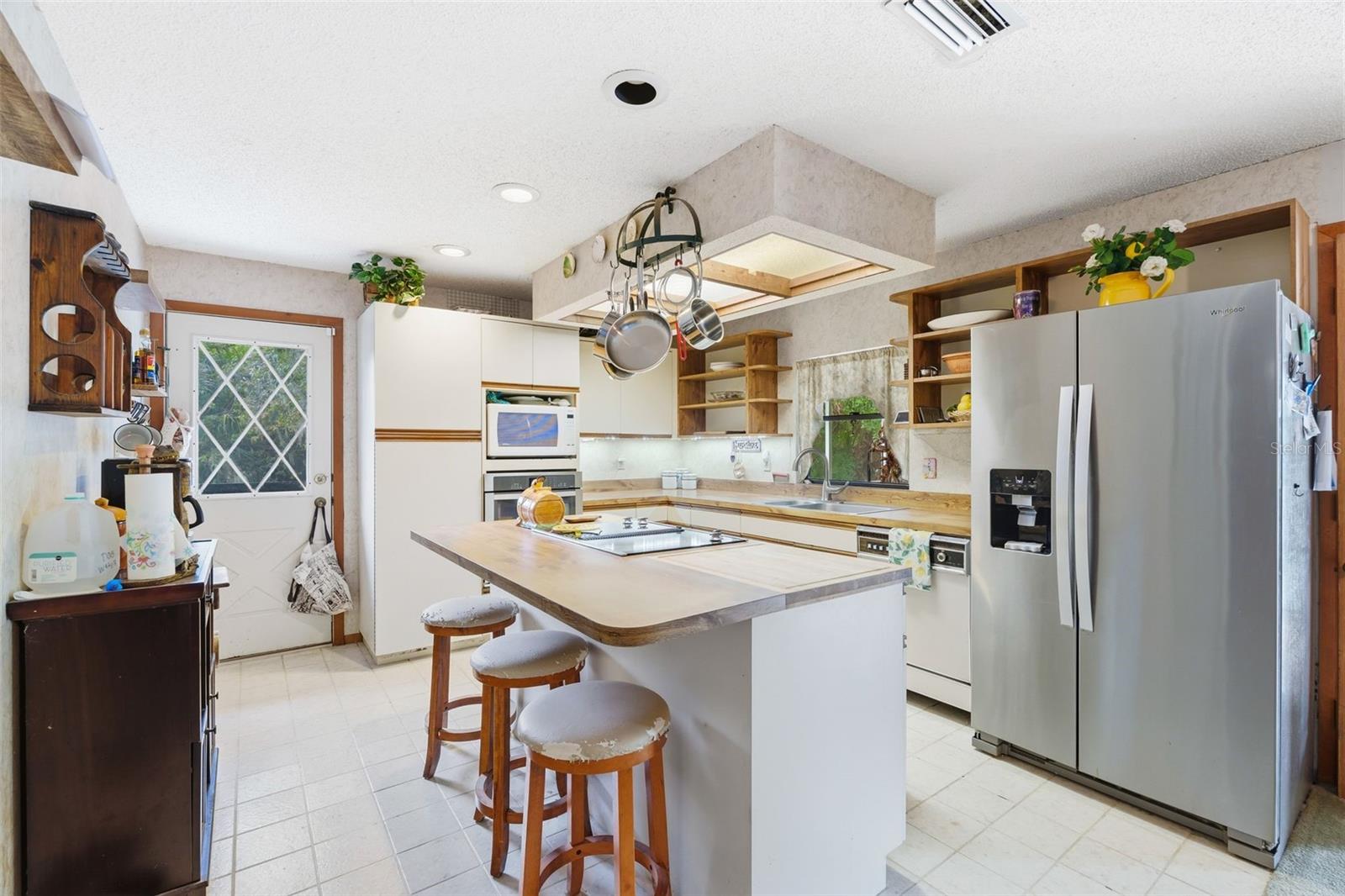 DESOTO ACRES - Residential