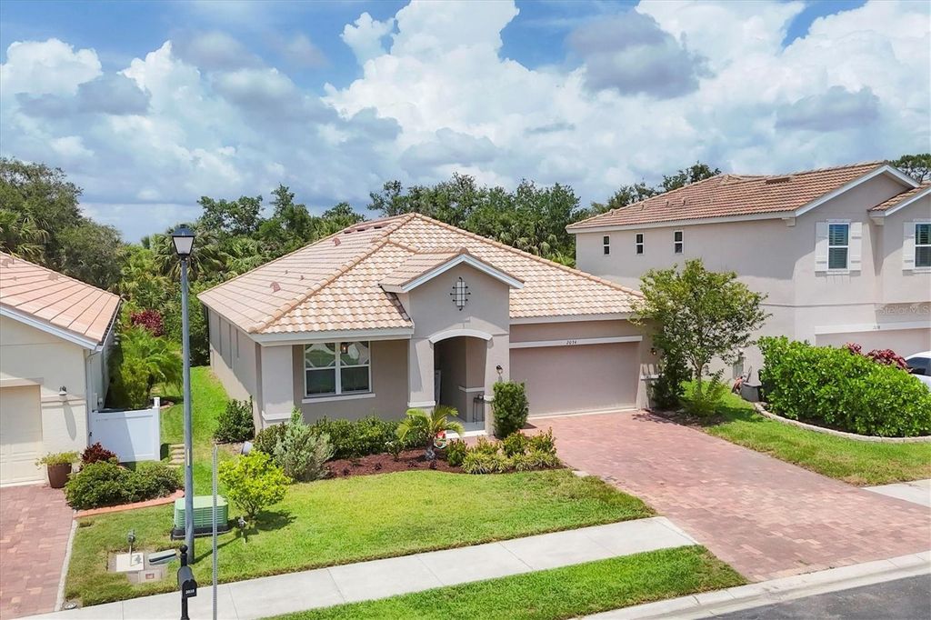 Photo of 2034 Mesic Hammock Way, Venice, FL 34292 (MLS # N6139032)