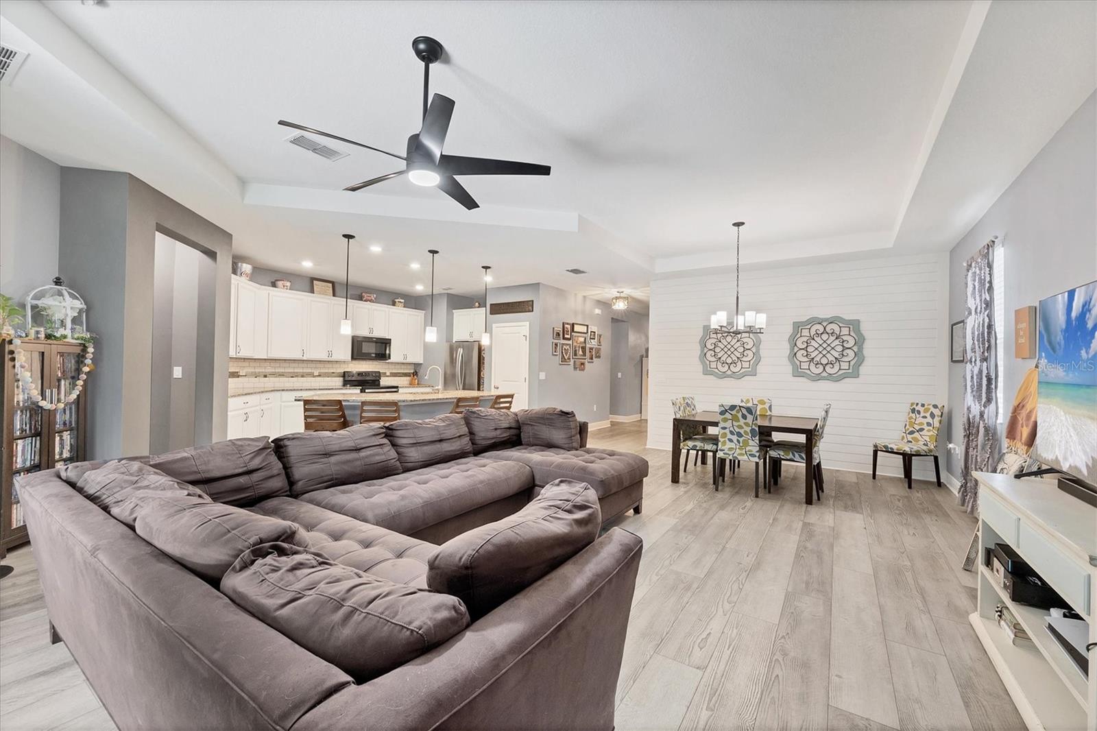 STONEYBROOK AT VENICE - Residential