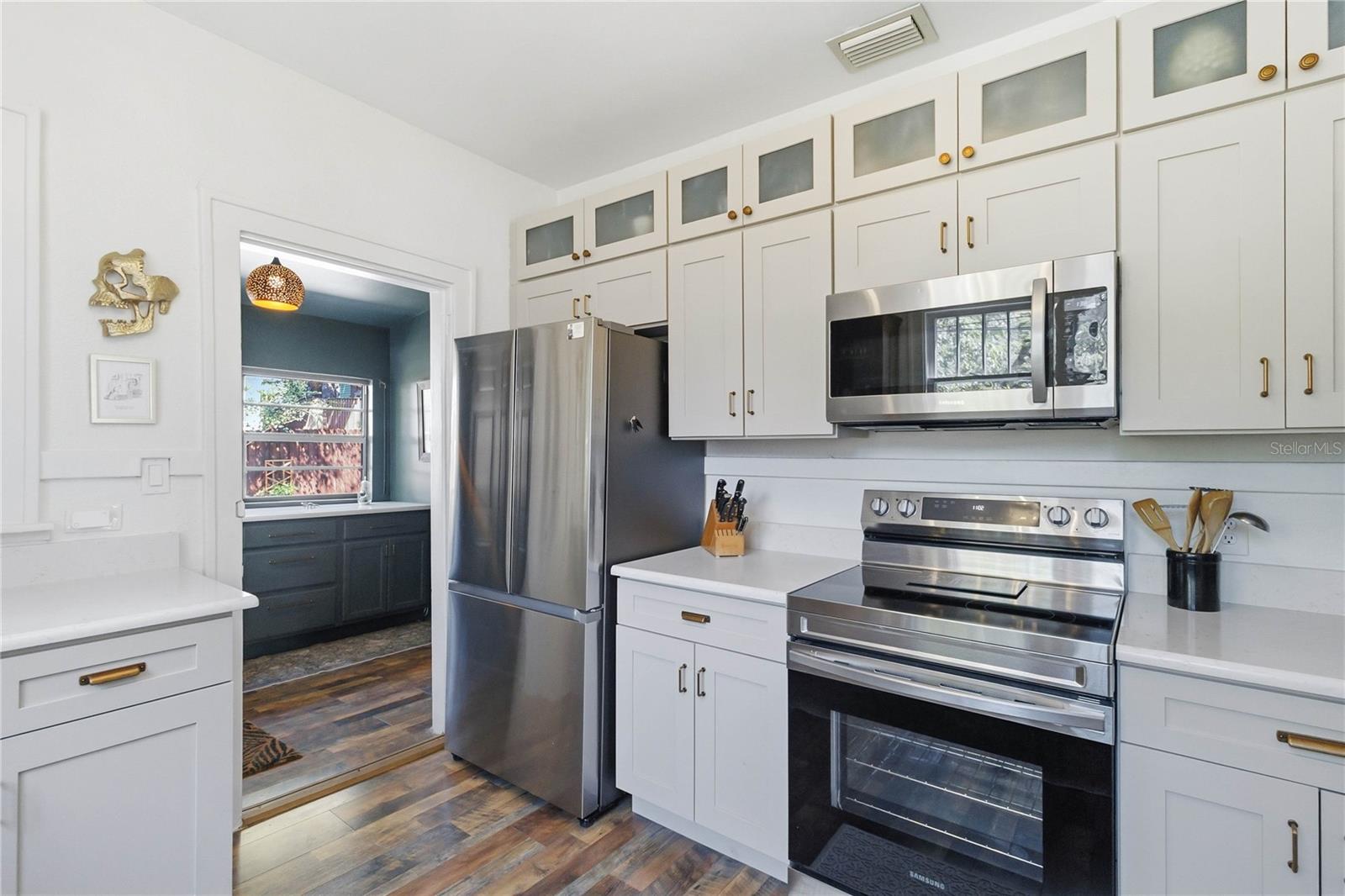 THORNTON PARK - Residential