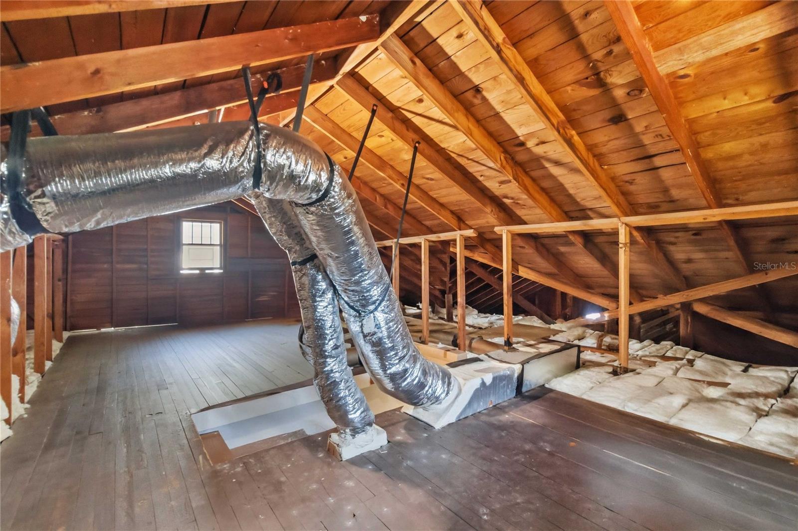 THORNTON PARK - Residential