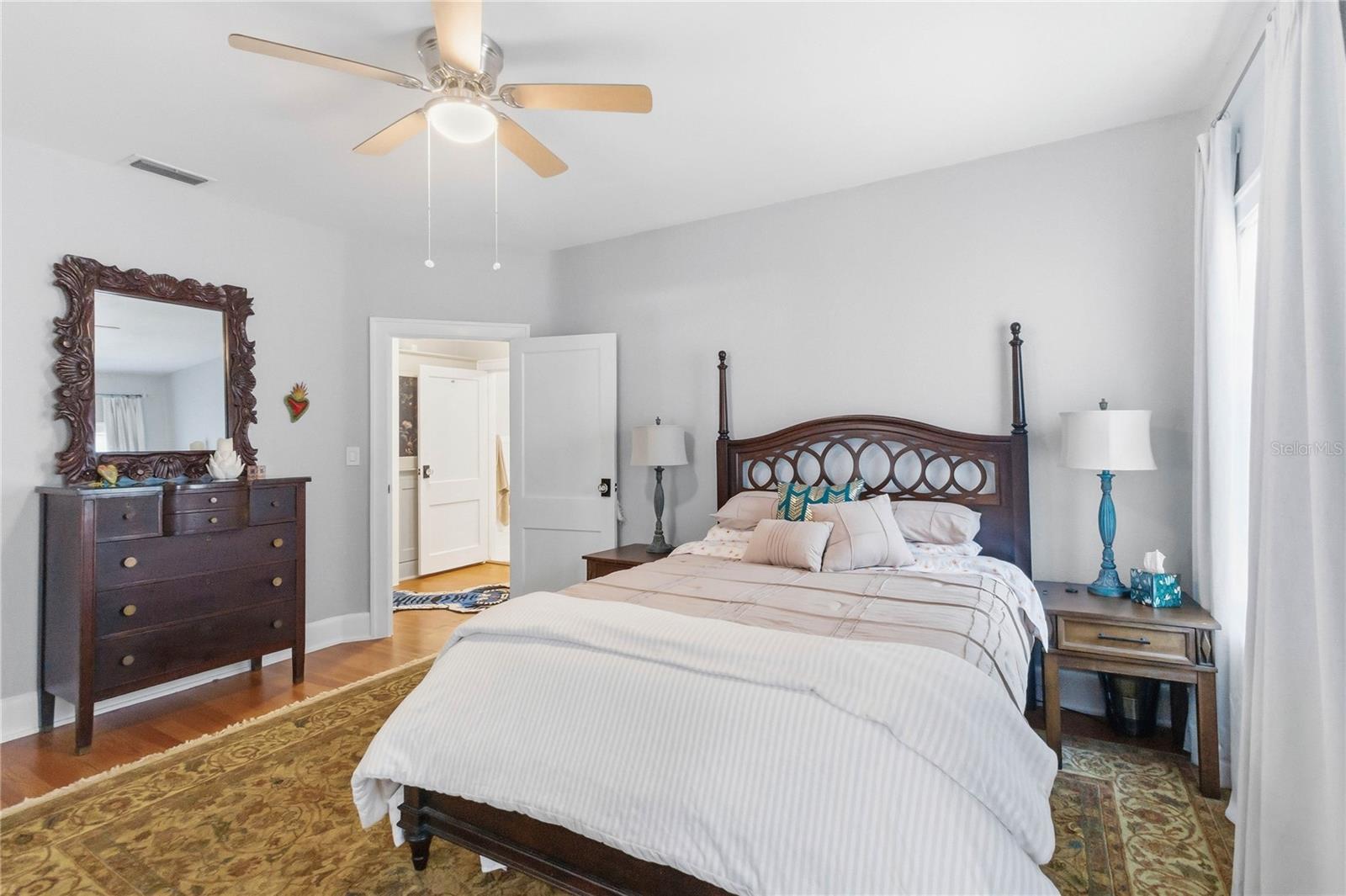 THORNTON PARK - Residential