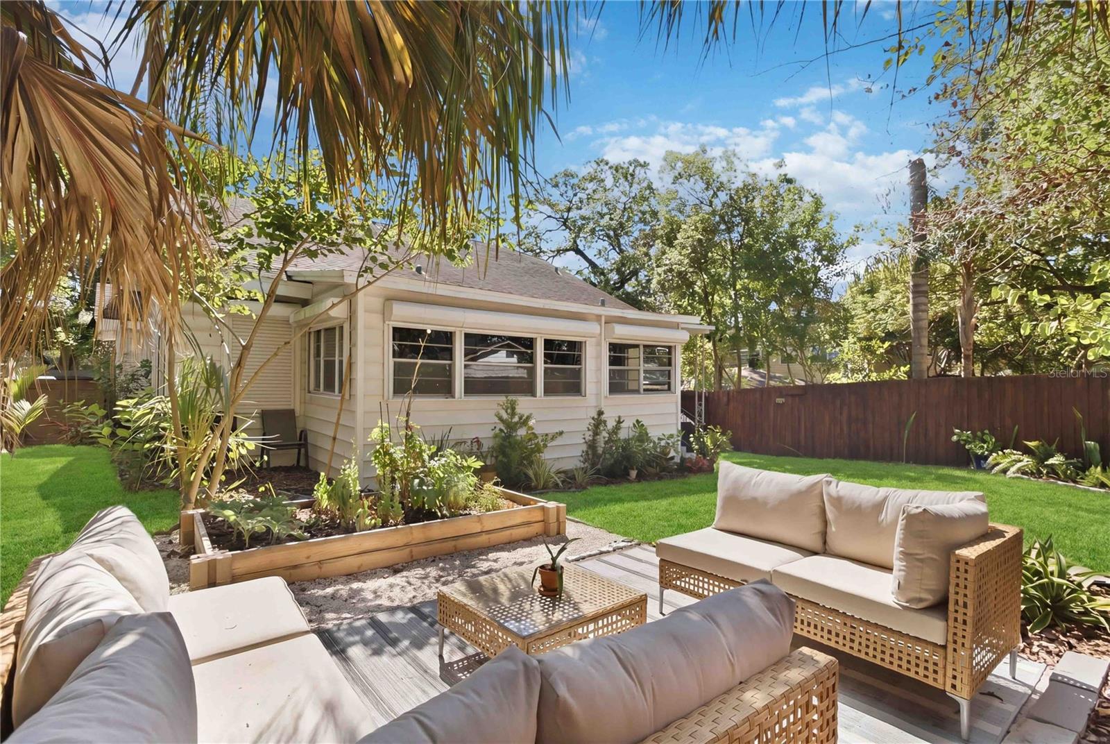 THORNTON PARK - Residential