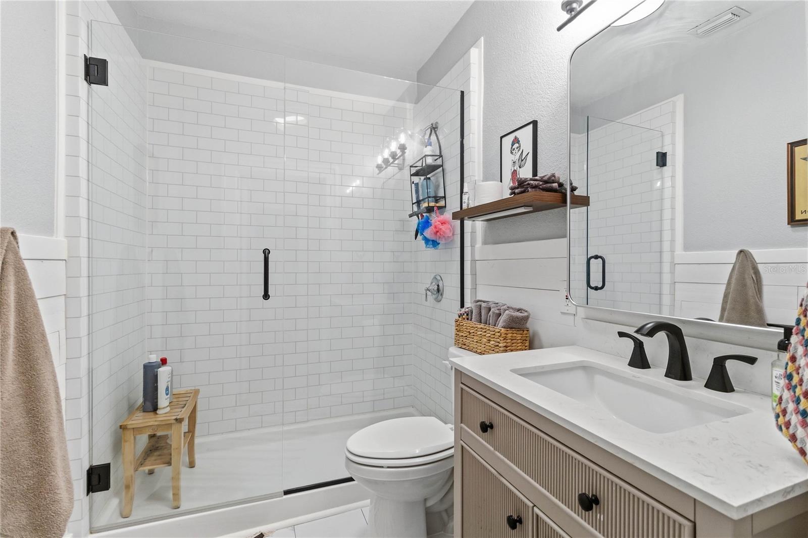 THORNTON PARK - Residential