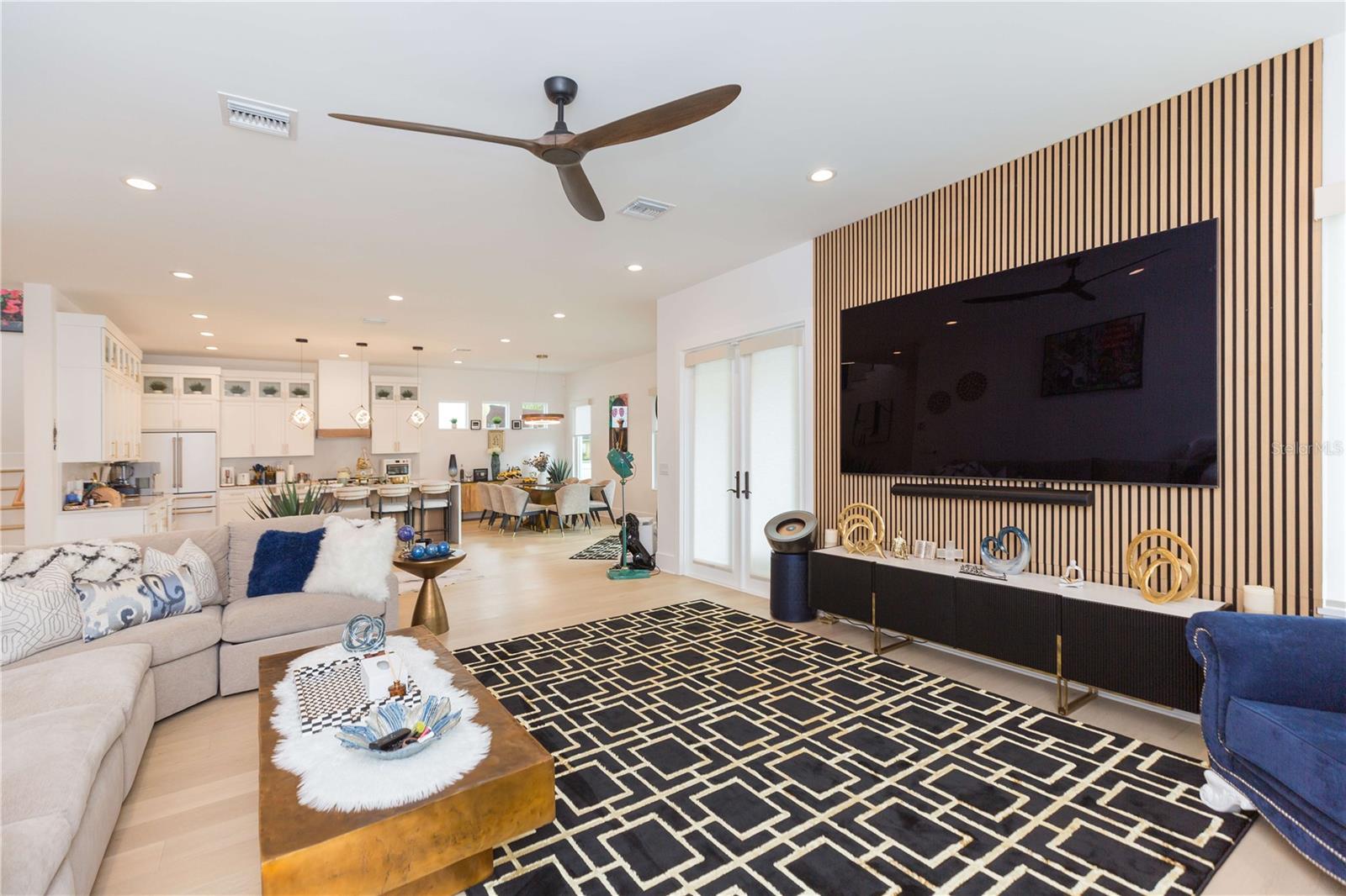 COLLINS PHILIP 2ND ADD - Residential