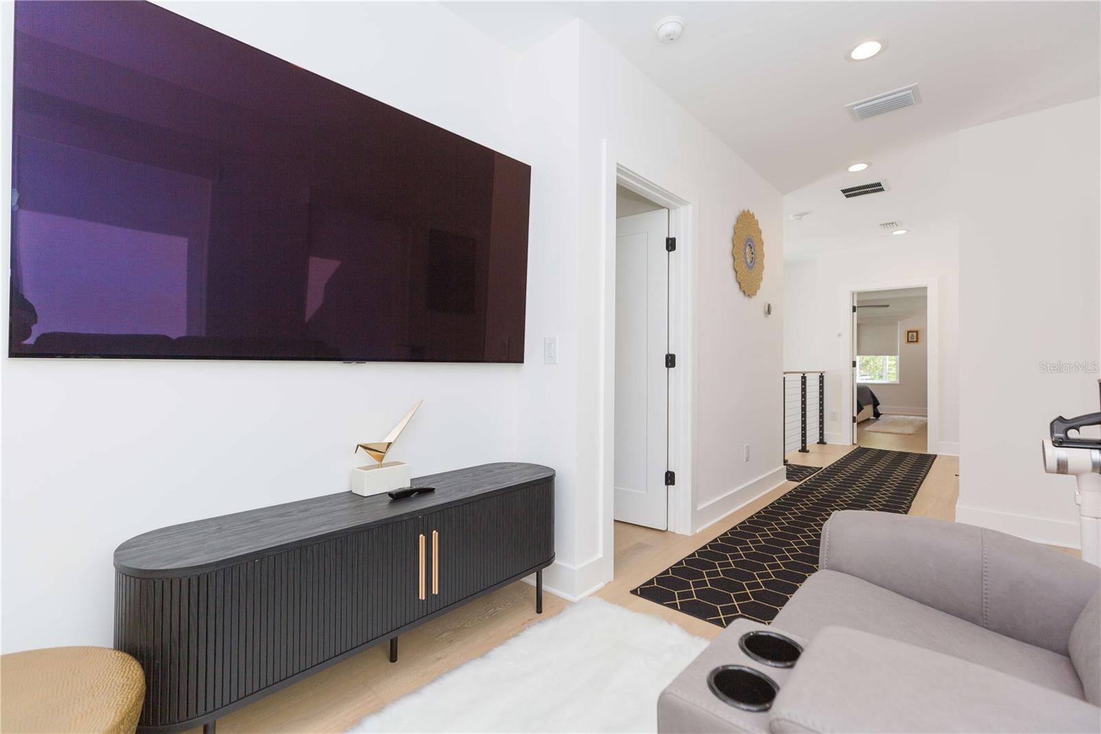 COLLINS PHILIP 2ND ADD - Residential