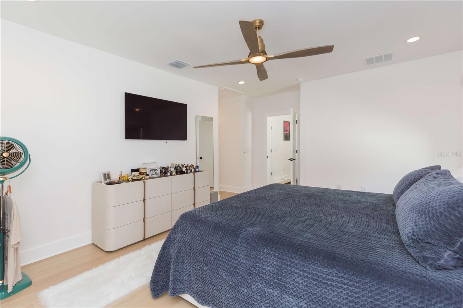 COLLINS PHILIP 2ND ADD - Residential