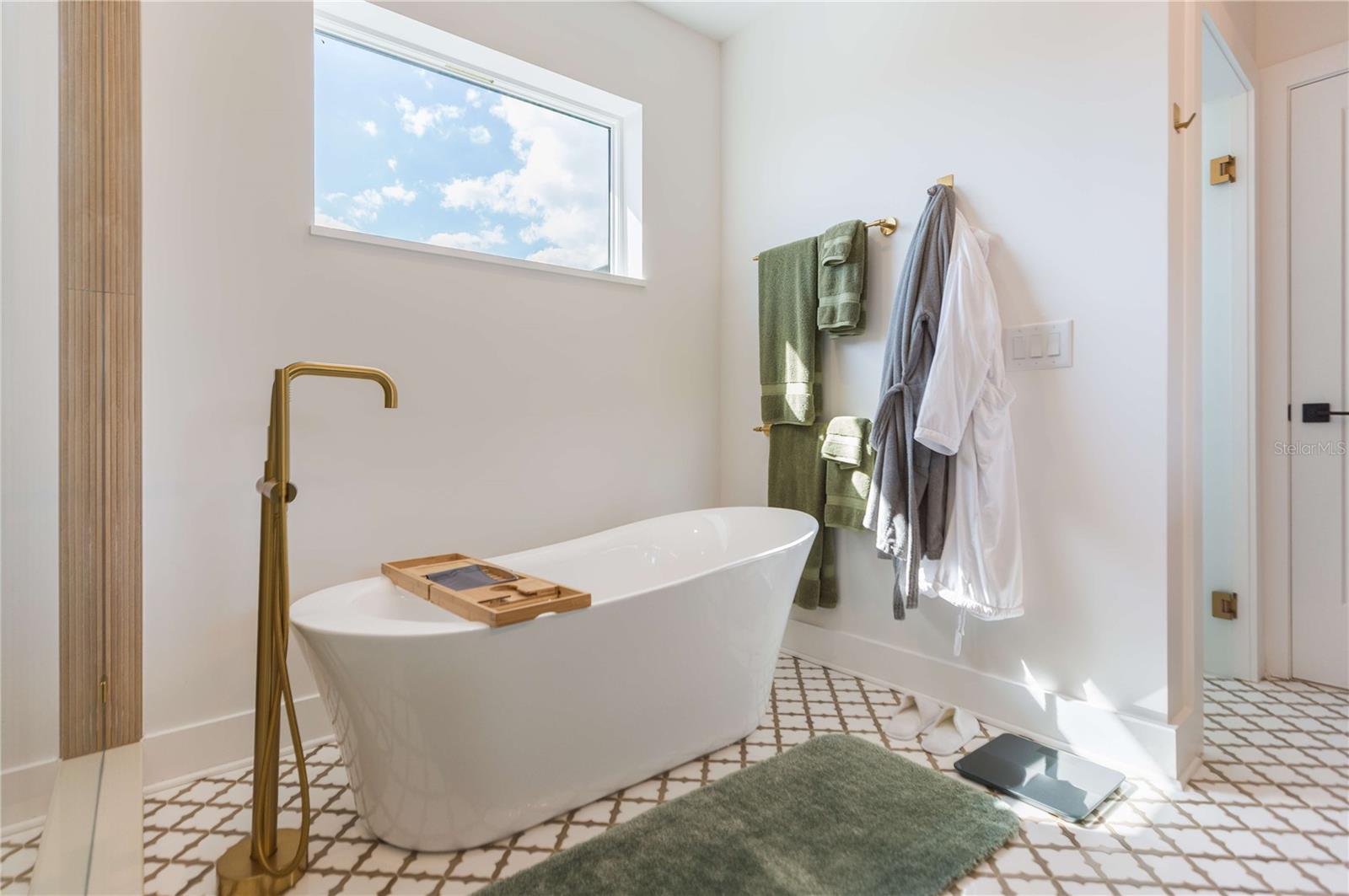 COLLINS PHILIP 2ND ADD - Residential