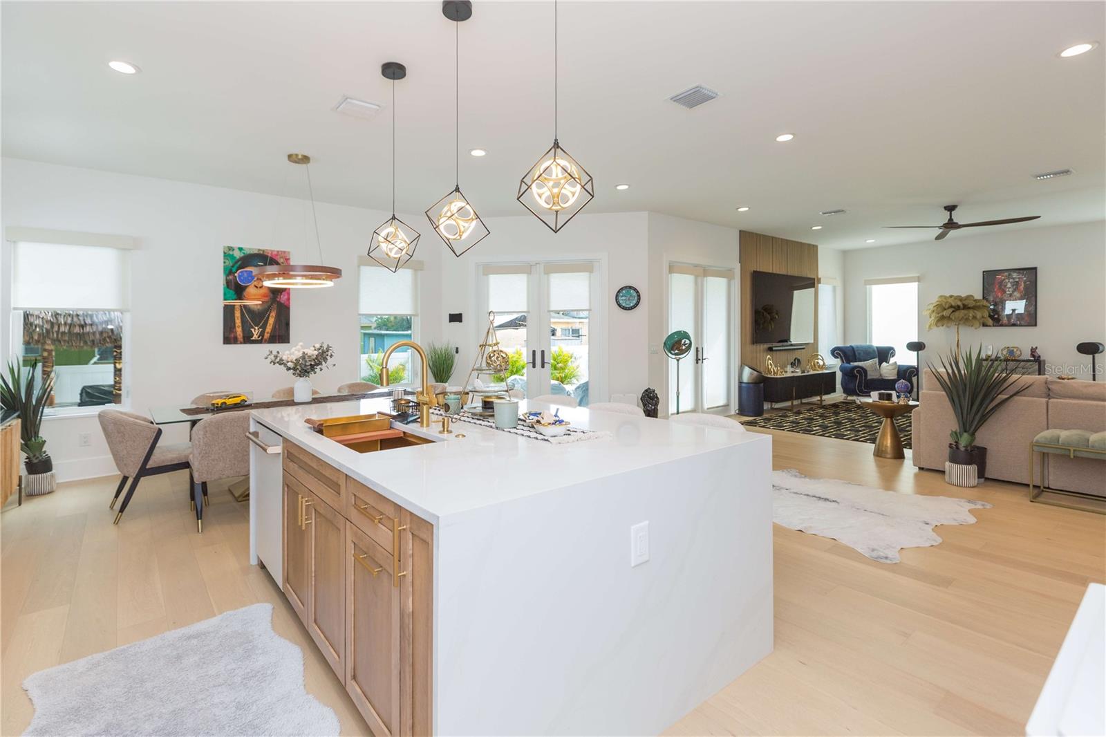 COLLINS PHILIP 2ND ADD - Residential