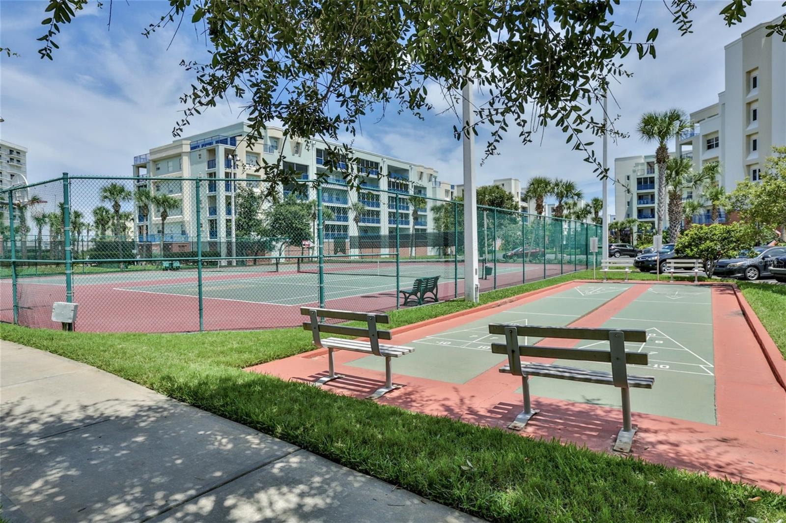 5300 S ATLANTIC AVENUE 9-304