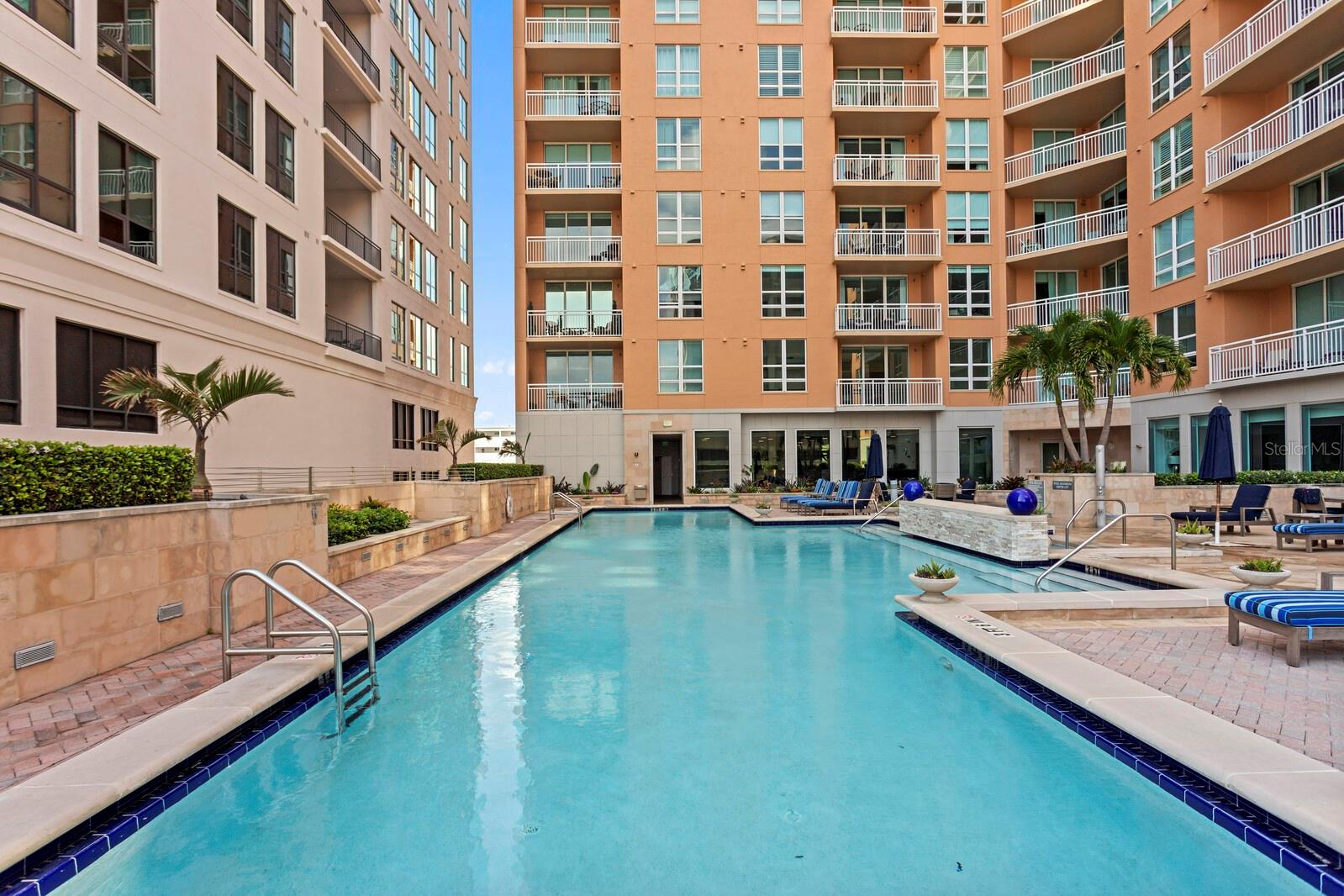 1350 MAIN RESIDENTIAL - Residential