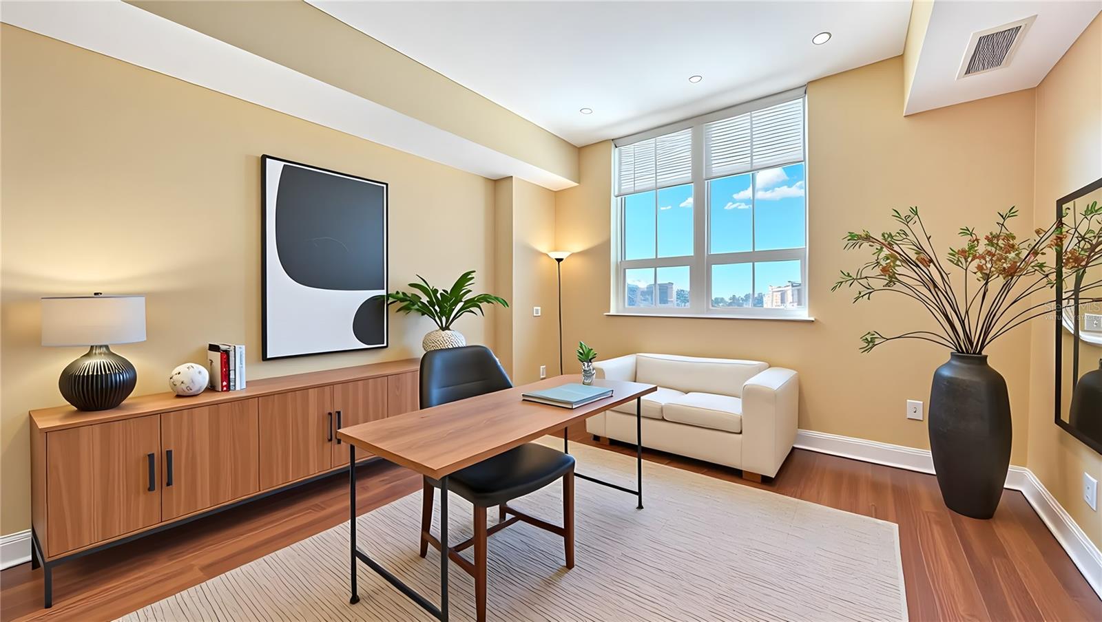 1350 MAIN RESIDENTIAL - Residential