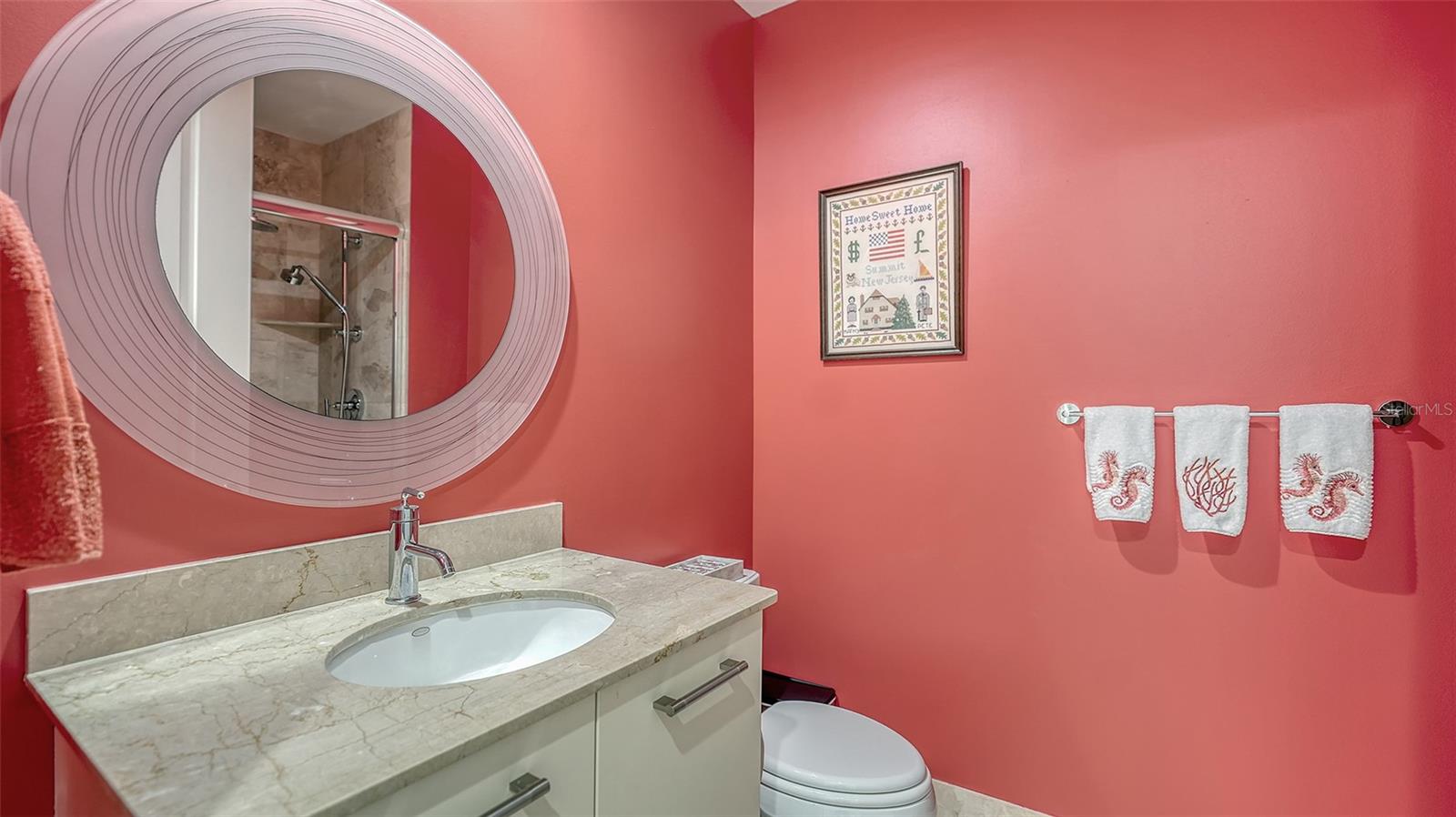 1350 MAIN RESIDENTIAL - Residential