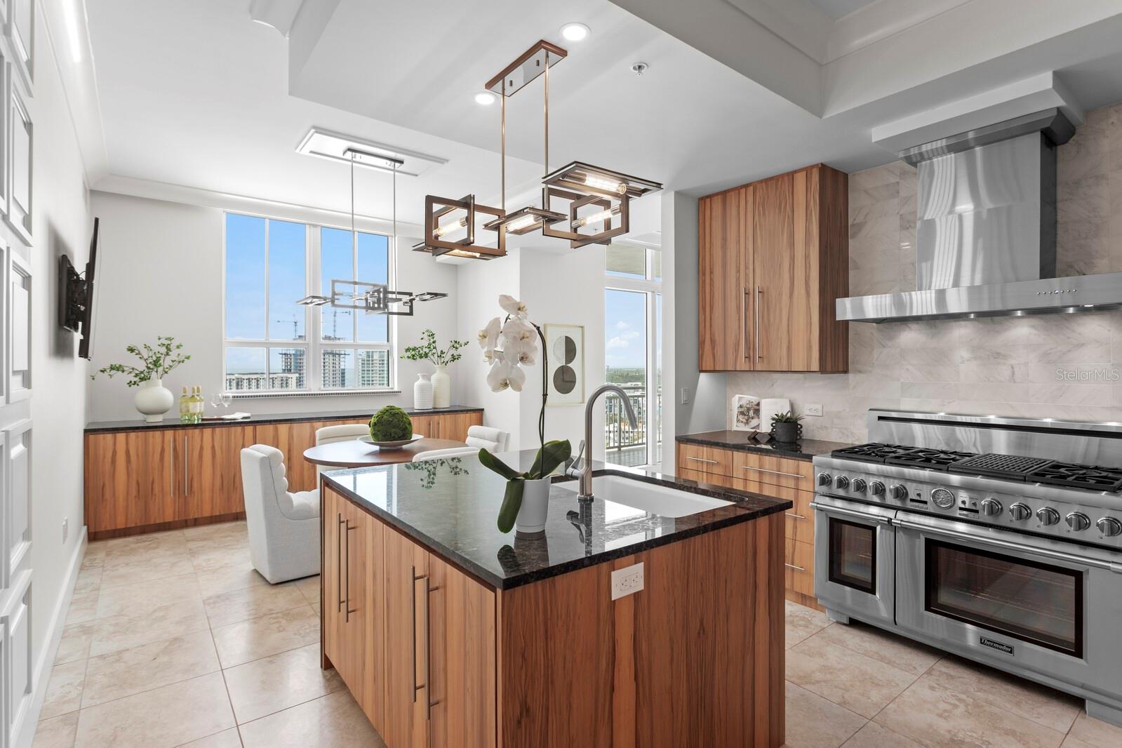 1350 MAIN RESIDENTIAL - Residential