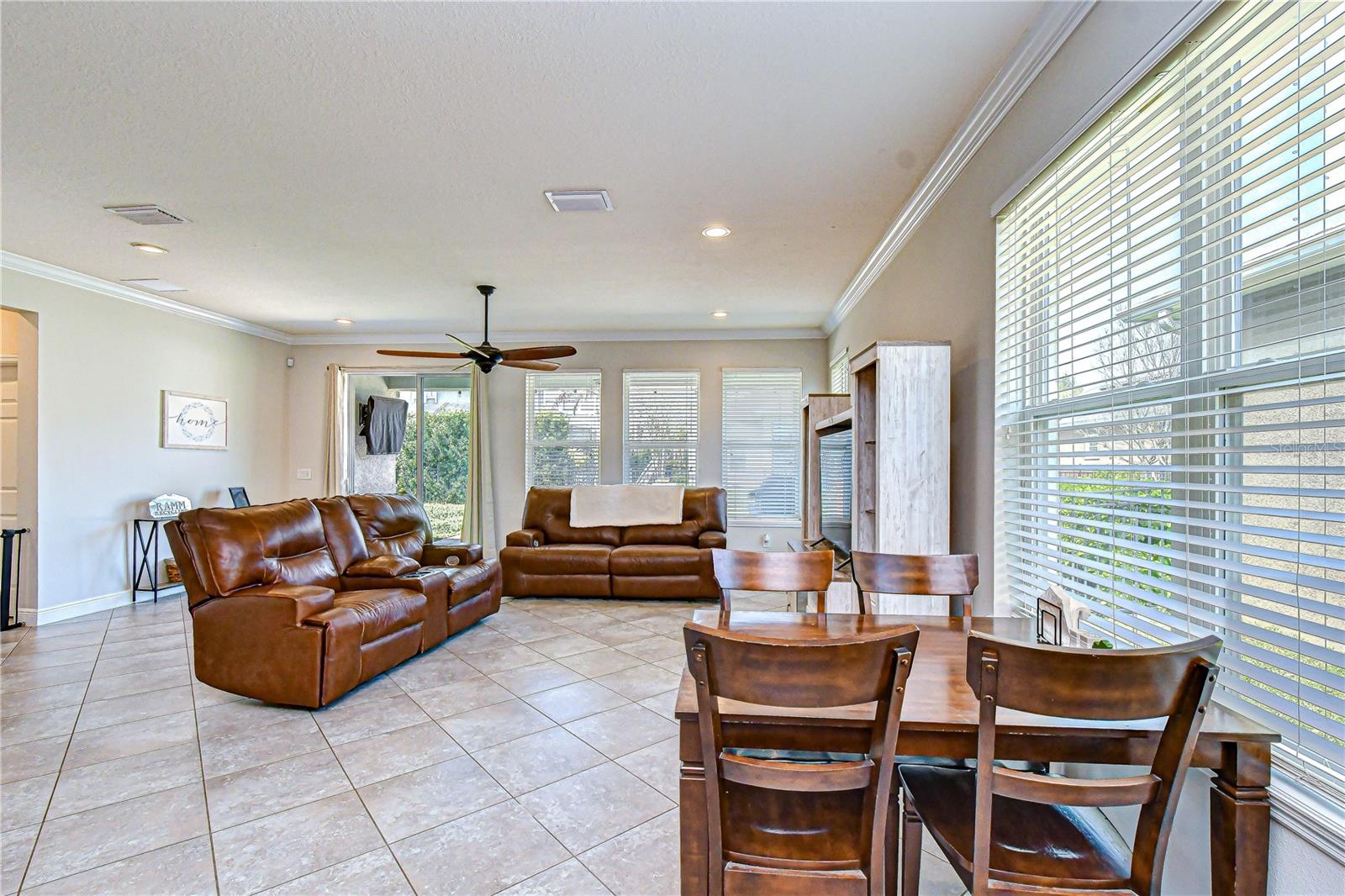 FISHHAWK RANCH WEST - Residential