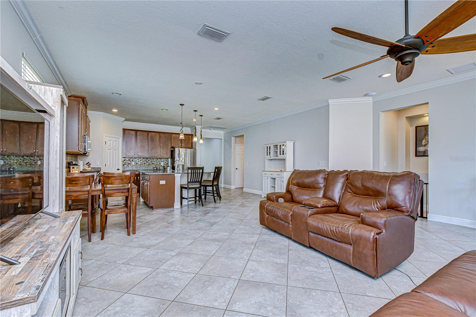 FISHHAWK RANCH WEST - Residential