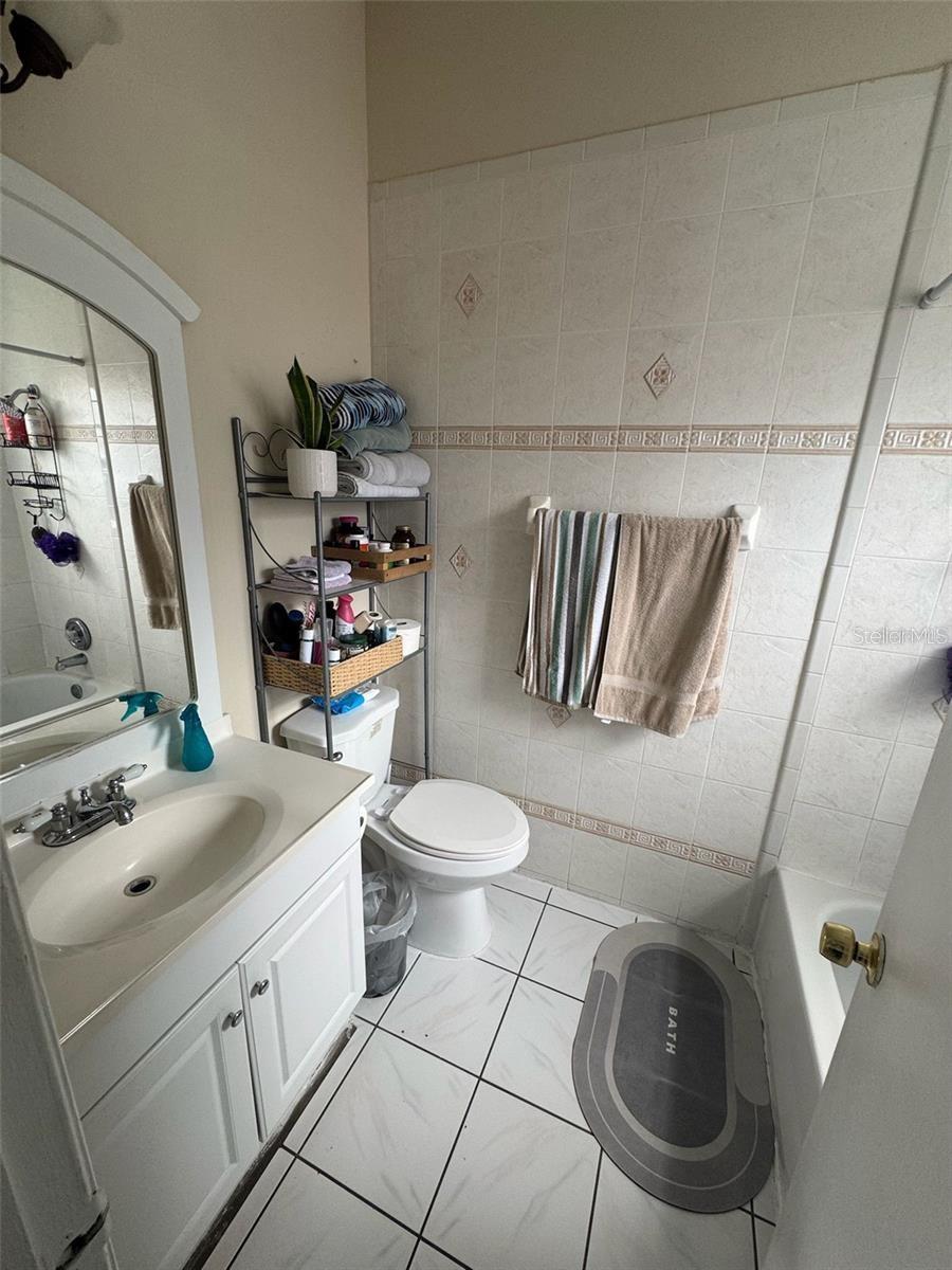 AZALEA COVE - Residential Lease