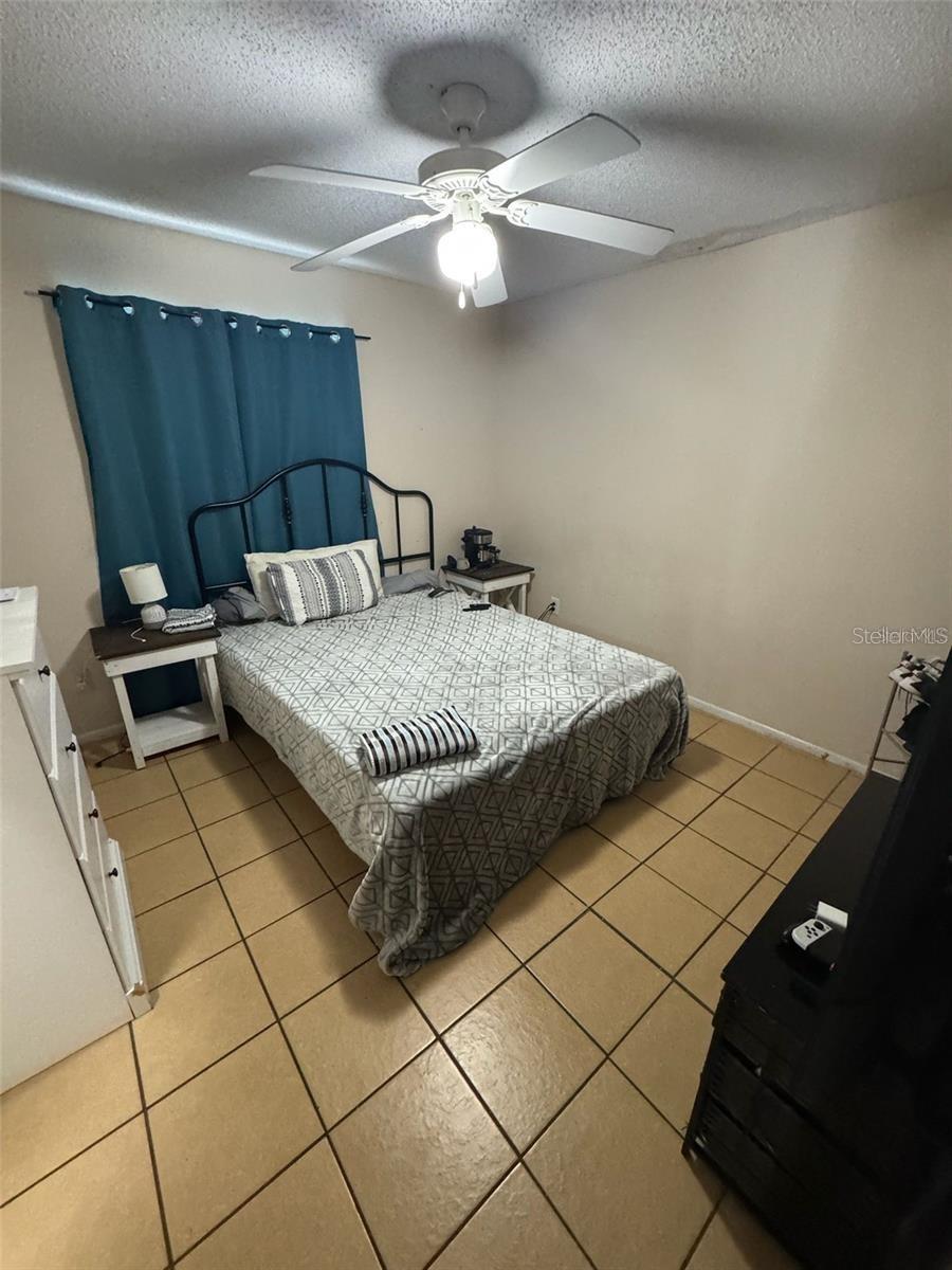 AZALEA COVE - Residential Lease