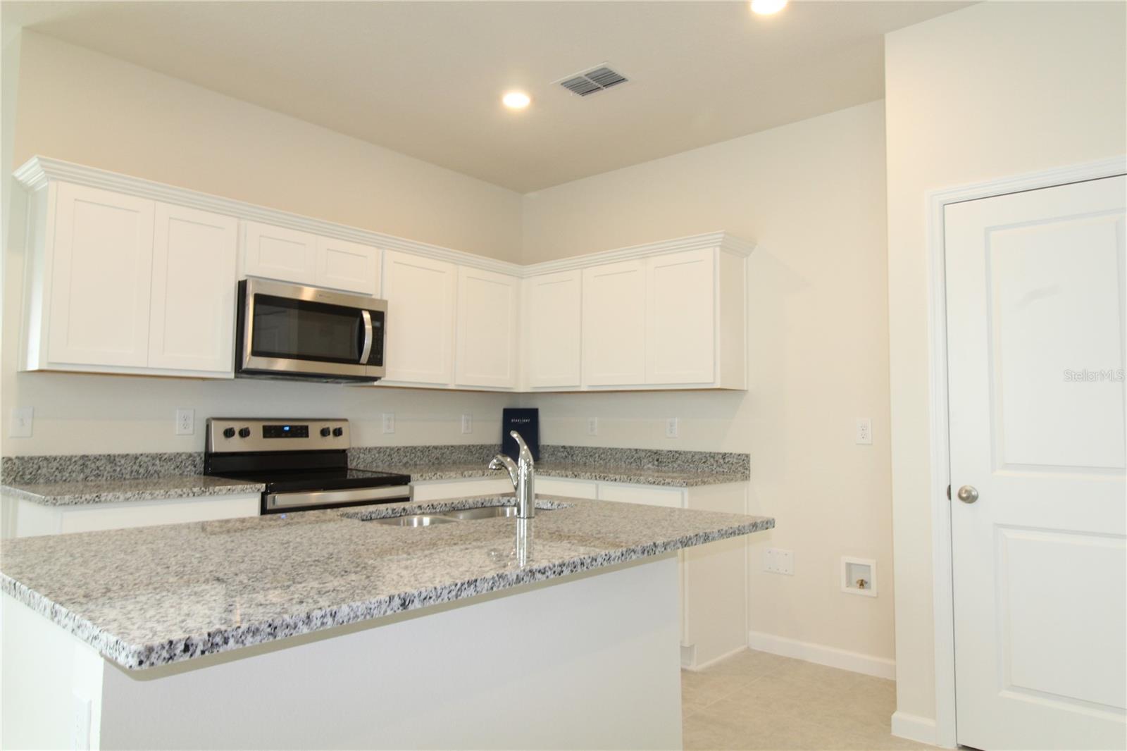1056 CADES COVE WAY