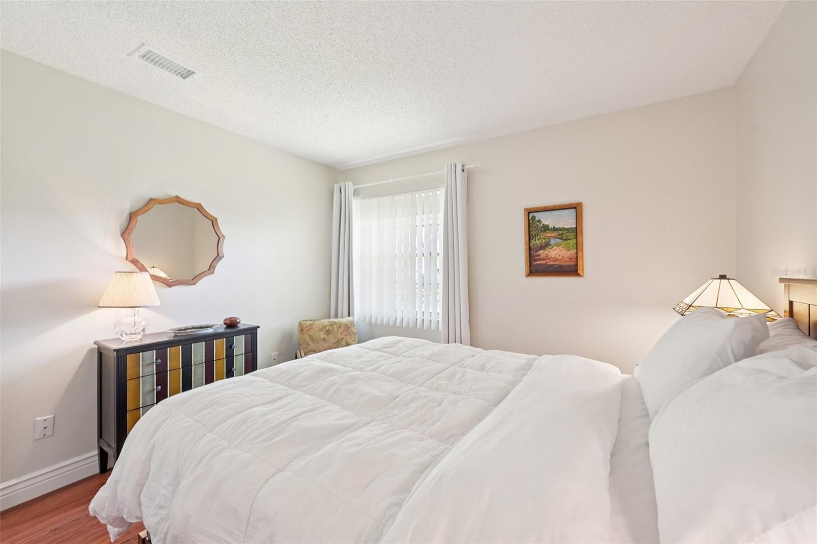 HIGHGATE B CONDO - Residential