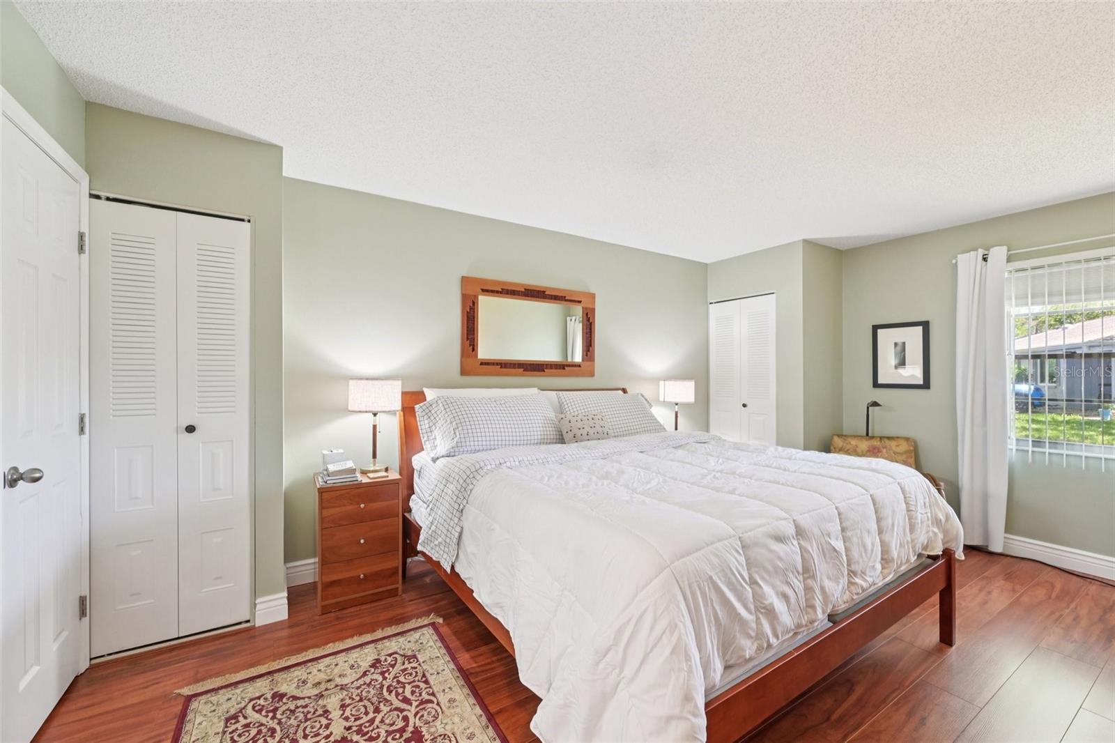 HIGHGATE B CONDO - Residential