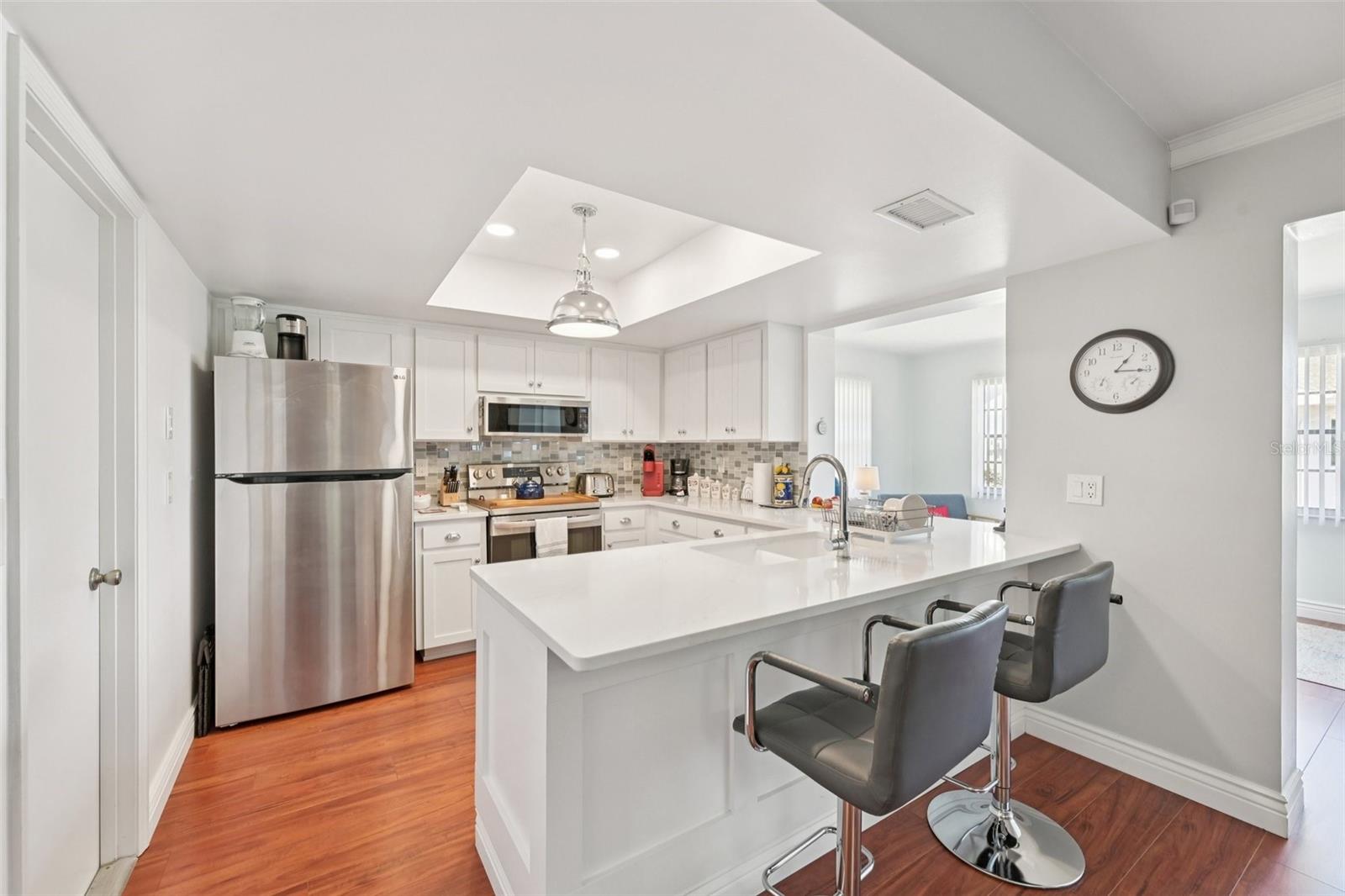 HIGHGATE B CONDO - Residential