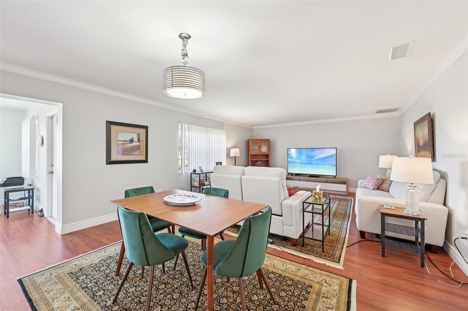 HIGHGATE B CONDO - Residential