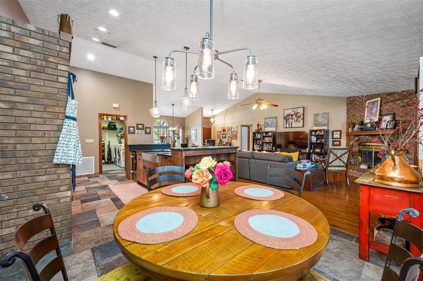 BRADEN WOODS PH III - Residential