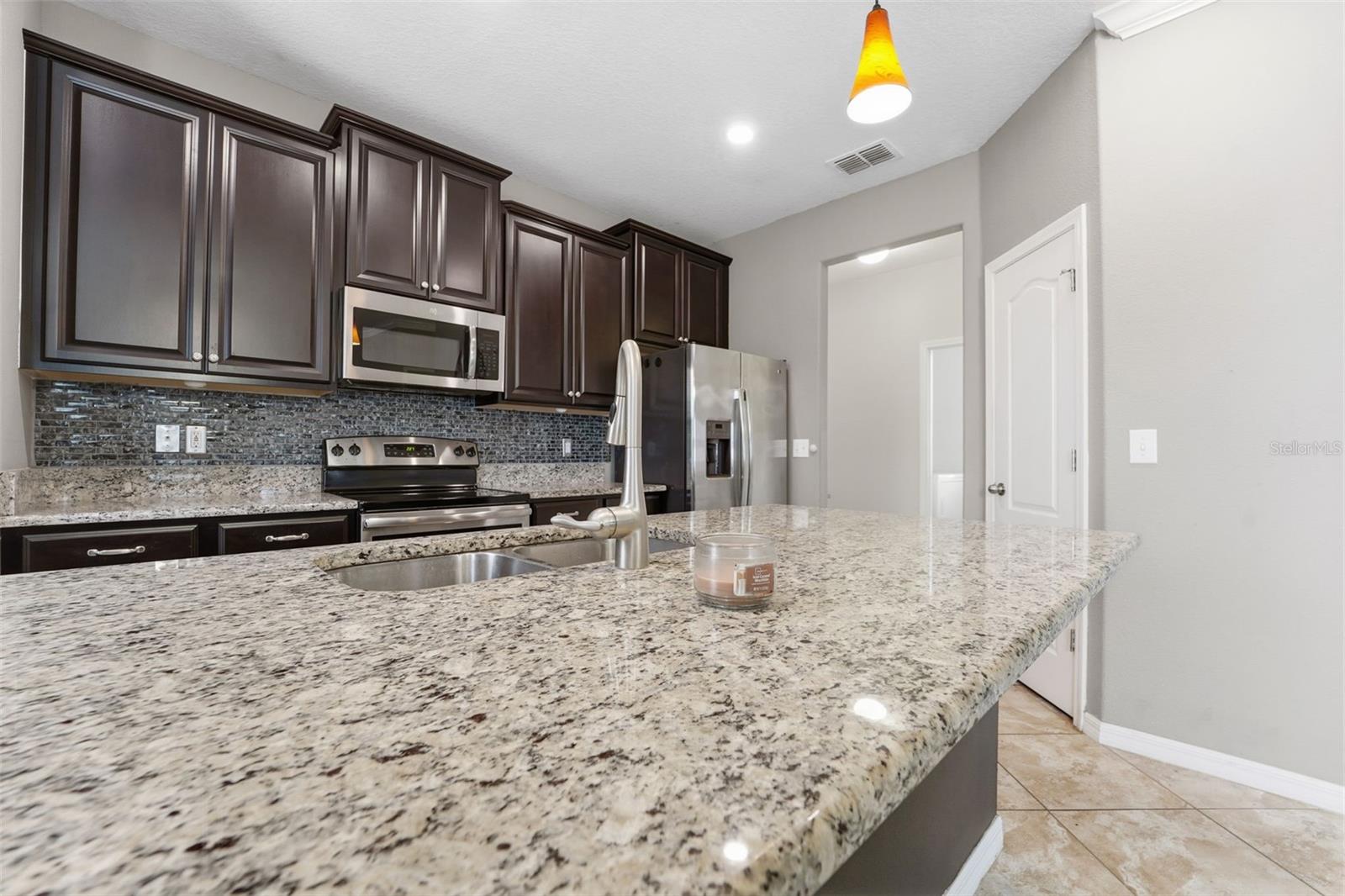 VILLAGES/TRINITY LAKES - Residential