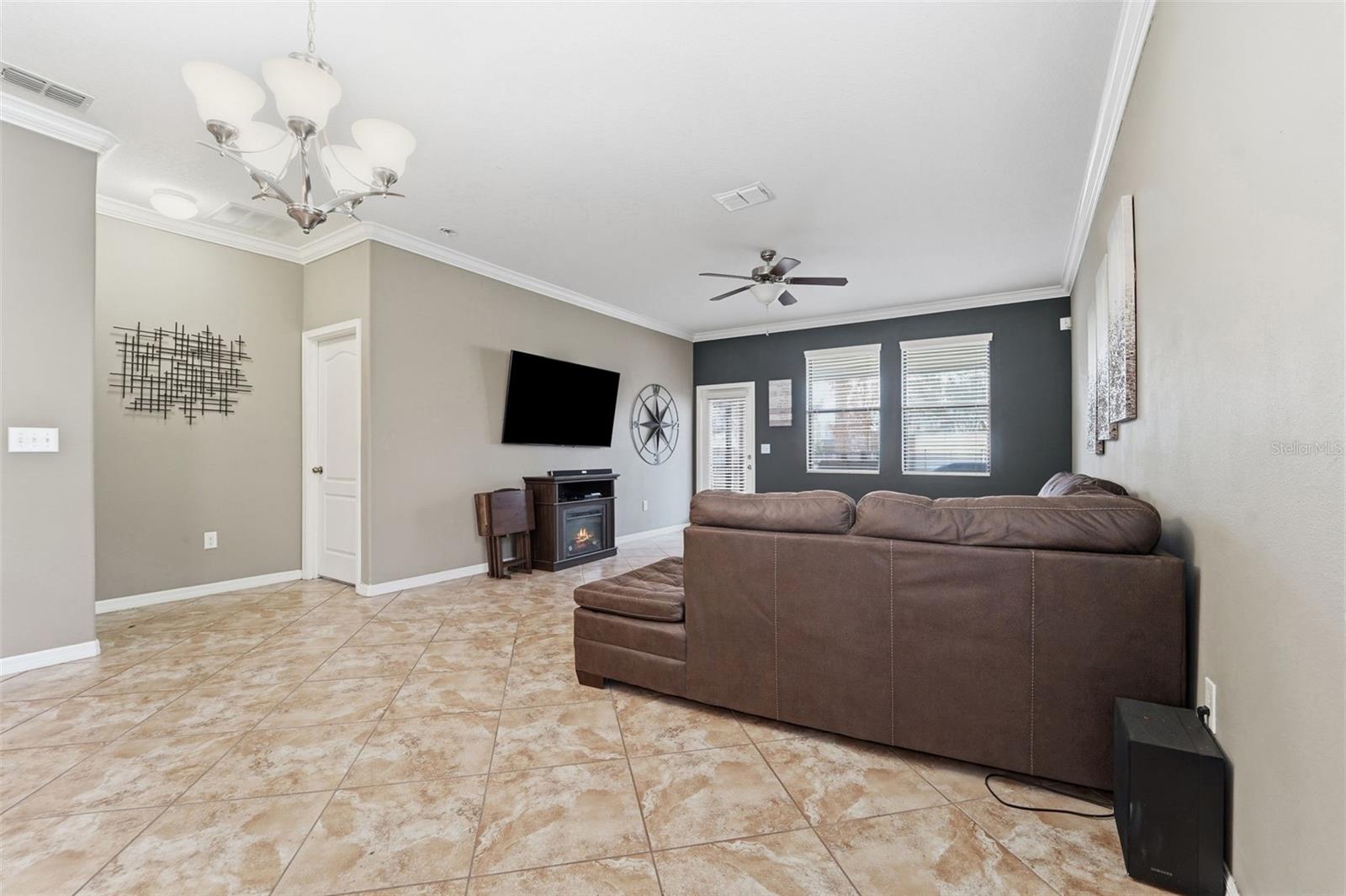 VILLAGES/TRINITY LAKES - Residential