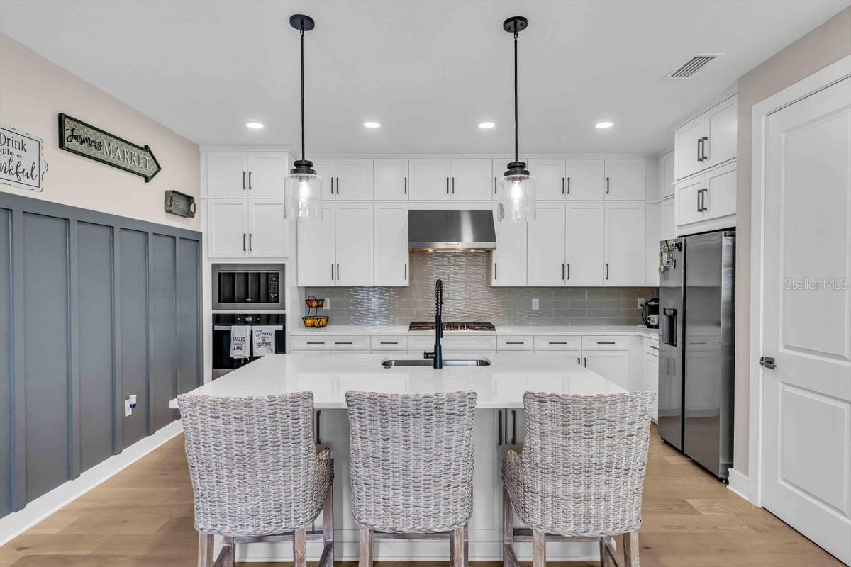SOLSTICE WELLEN PARK - Residential Lease