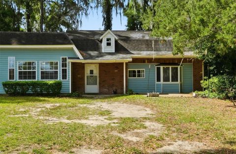 Tiny photo for 2270 SE 34th Street, Ocala, FL 34471 (MLS # OM723877)