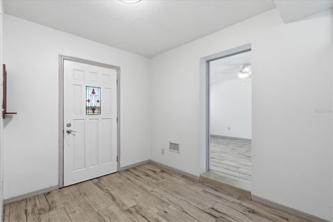 Tiny photo for 2270 SE 34th Street, Ocala, FL 34471 (MLS # OM723877)