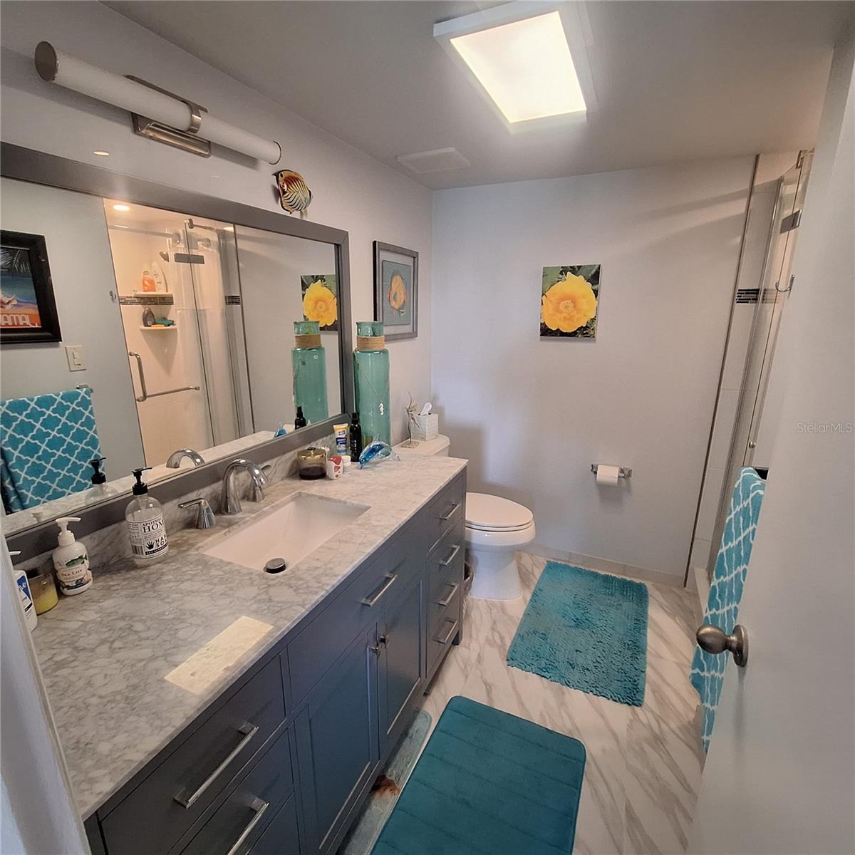 TIERRA I CONDO - Residential